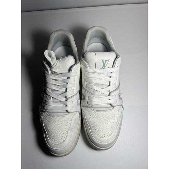 Louis Vuitton trainers - Picture 3 of 8